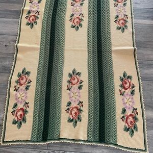 Blanket wool .Floral Tapestry Wall Hanging
